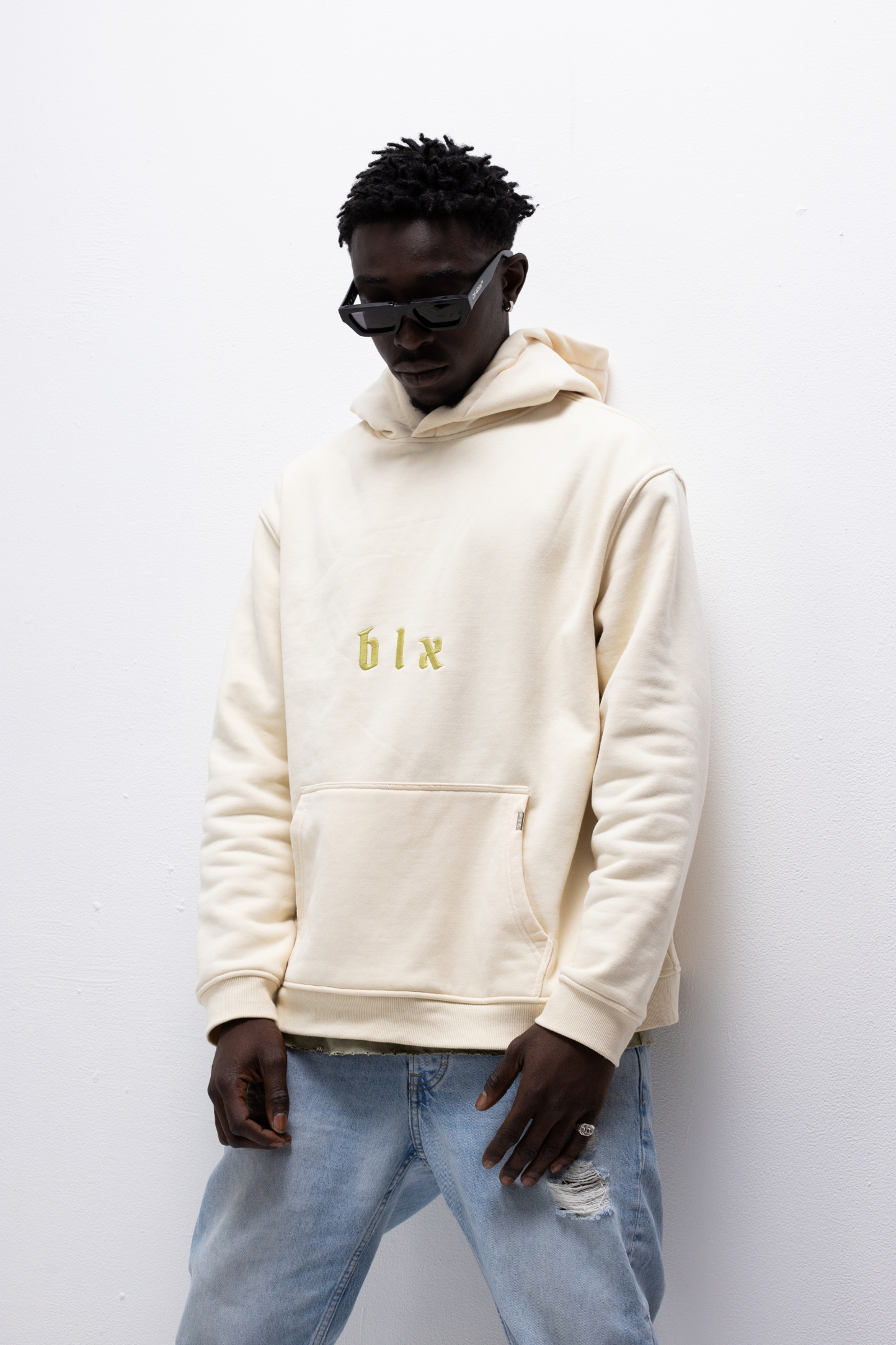 Off-white Hoodie (green embroidery)